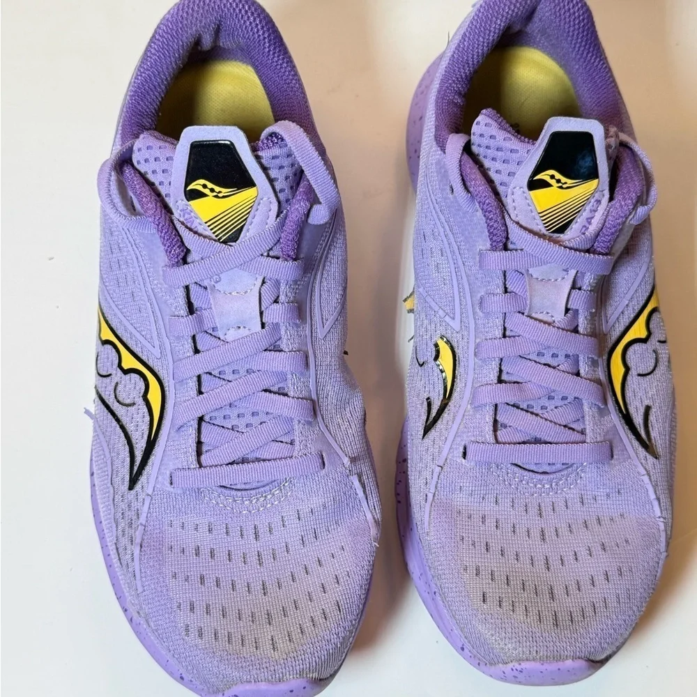 Saucony Lavender Athletic Sneakers Size 8.5